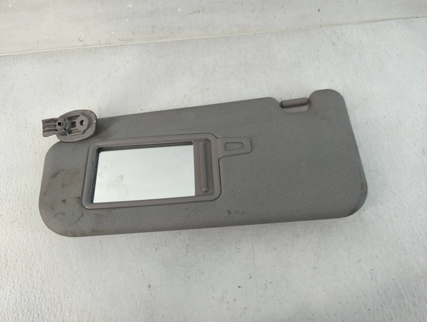 2012-2017 Kia Rio Sun Visor Shade Replacement Driver Left Mirror Fits Fits 2012 2013 2014 2015 2016 2017 OEM Used Auto Parts