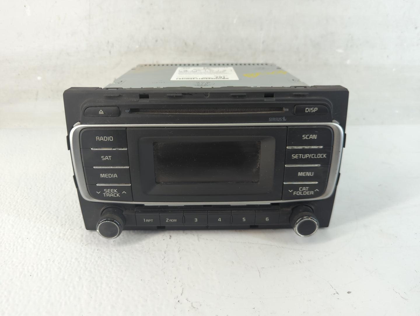 2016-2017 Kia Rio Radio AM FM Cd Player Receiver Replacement P/N:961701W960CA Fits Fits 2016 2017 OEM Used Auto Parts - Oemu