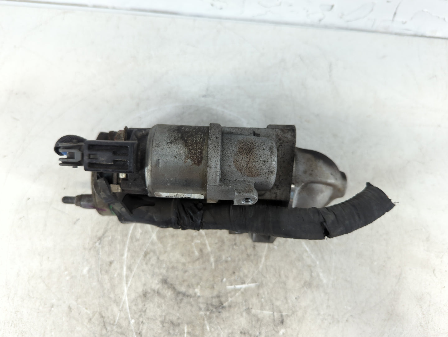 2016-2020 Kia Sedona Car Starter Motor Solenoid OEM P/N:36100-3C260 Fits Fits 2015 2016 2017 2018 2019 2020 OEM Used Auto Pa