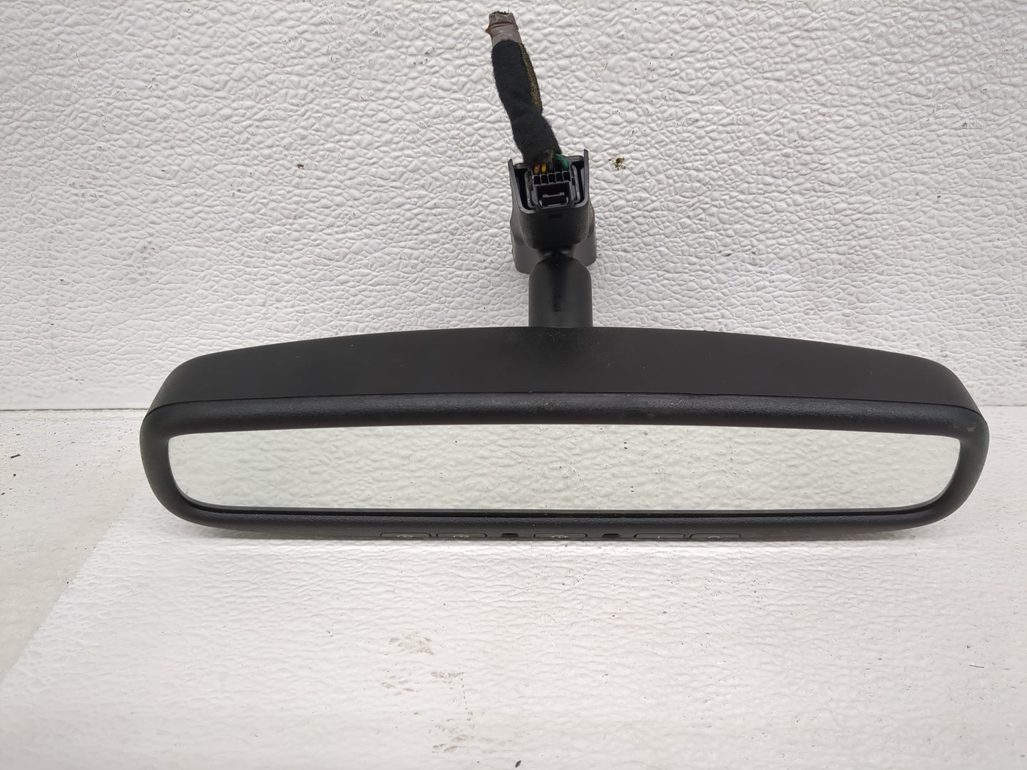 2015-2020 Kia Sedona Interior Rear View Mirror Replacement OEM P/N:E11026006 Fits OEM Used Auto Parts - Oemusedautoparts1.co