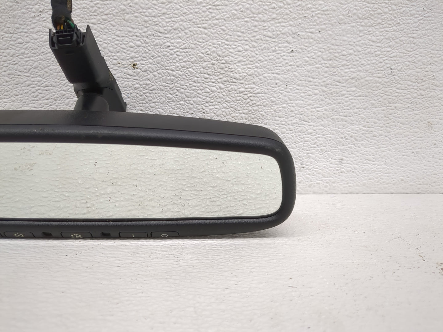 2015-2020 Kia Sedona Interior Rear View Mirror Replacement OEM P/N:E11026006 Fits OEM Used Auto Parts - Oemusedautoparts1.co