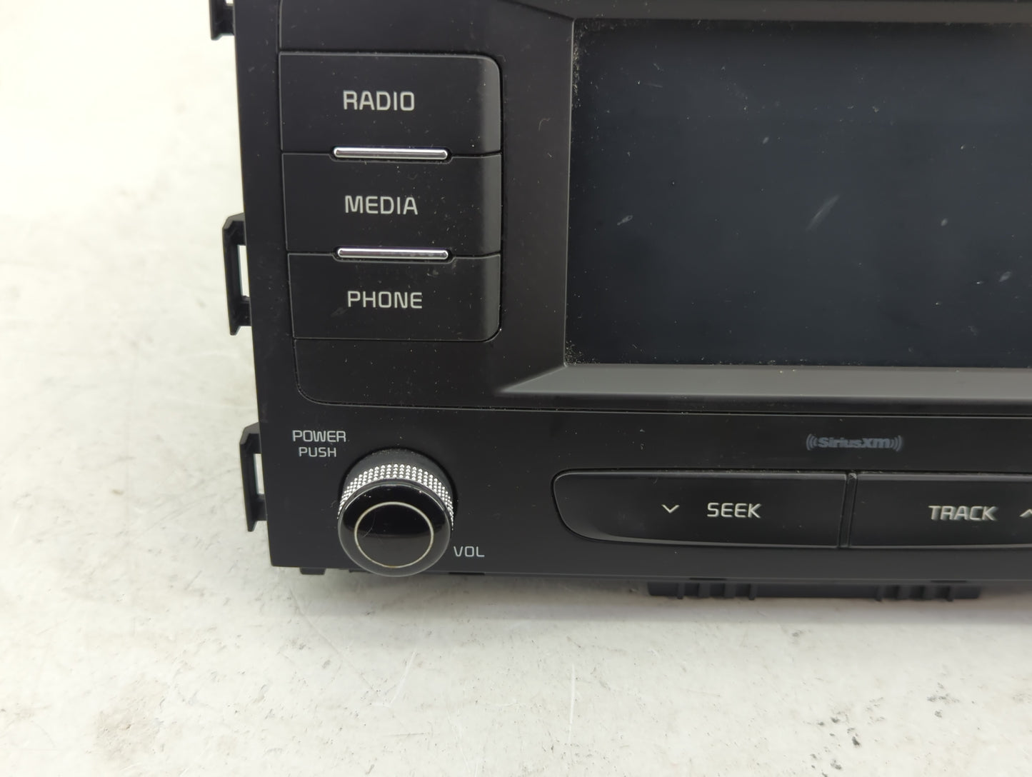 2017-2018 Kia Sedona Radio AM FM Cd Player Receiver Replacement P/N:96180-A9BA0WAC Fits Fits 2017 2018 OEM Used Auto Parts -