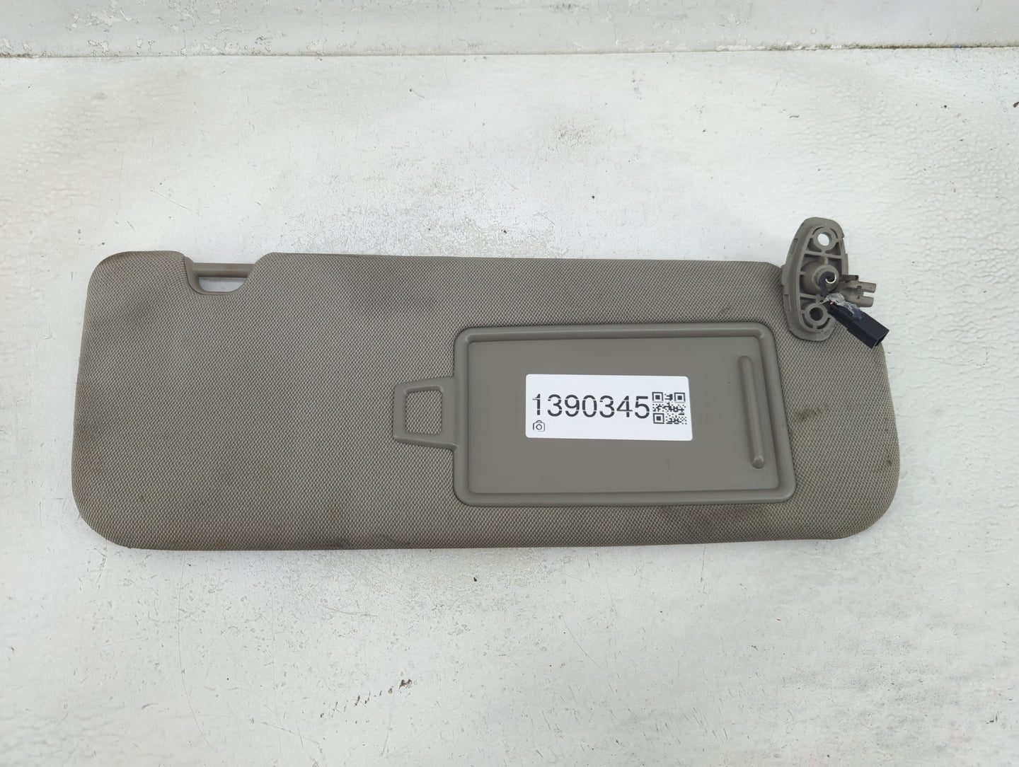 2015-2020 Kia Sedona Sun Visor Shade Replacement Passenger Right Mirror Fits Fits 2015 2016 2017 2018 2019 2020 OEM Used Aut