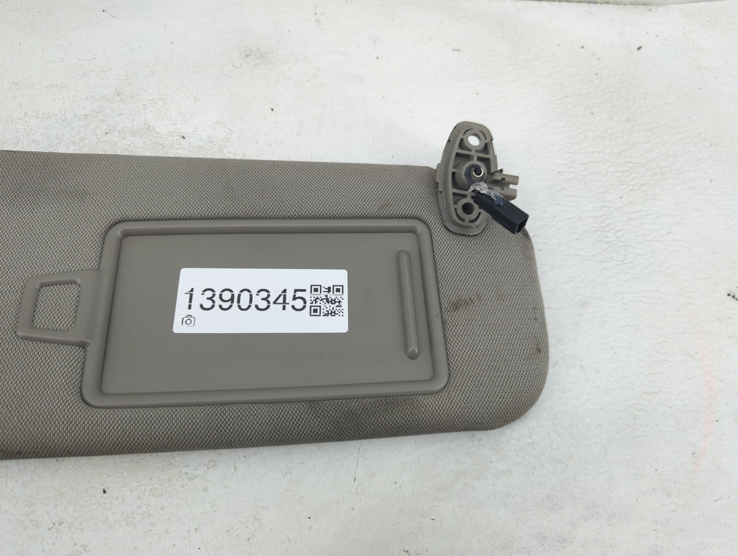 2015-2020 Kia Sedona Sun Visor Shade Replacement Passenger Right Mirror Fits Fits 2015 2016 2017 2018 2019 2020 OEM Used Aut