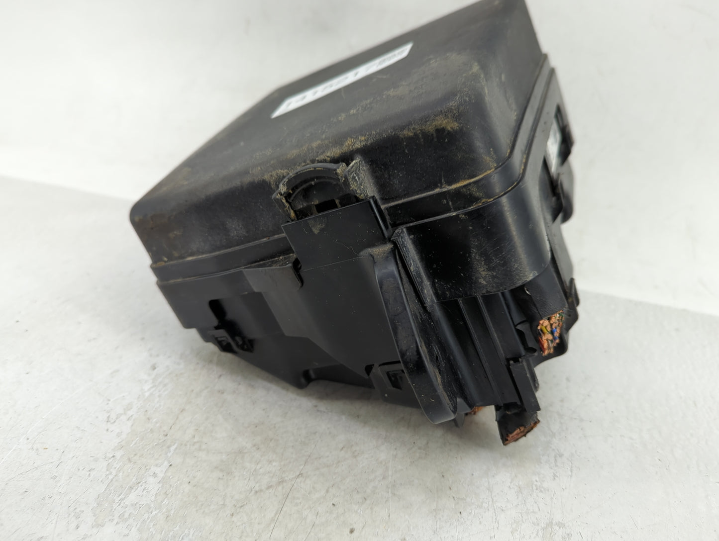 2015-2018 Kia Sedona Fusebox Fuse Box Panel Relay Module Fits Fits 2015 2016 2017 2018 OEM Used Auto Parts - Oemusedautopart