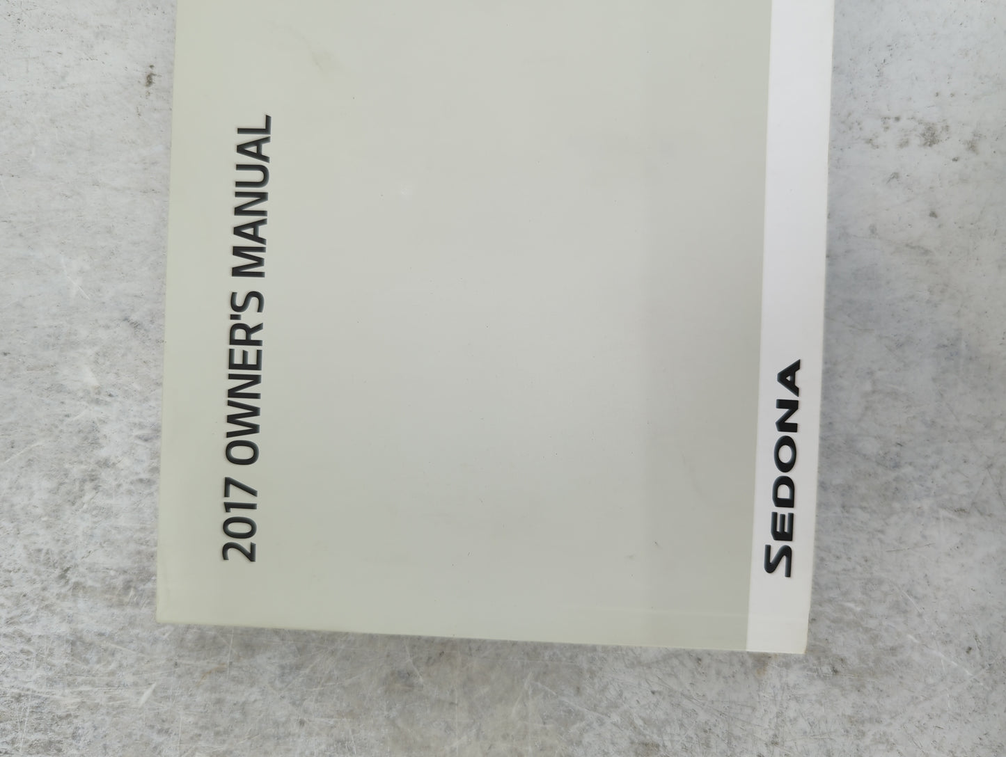 2017 Kia Sedona Owners Manual Book Guide P/N:HA9O-EU64B OEM Used Auto Parts - Oemusedautoparts1.com