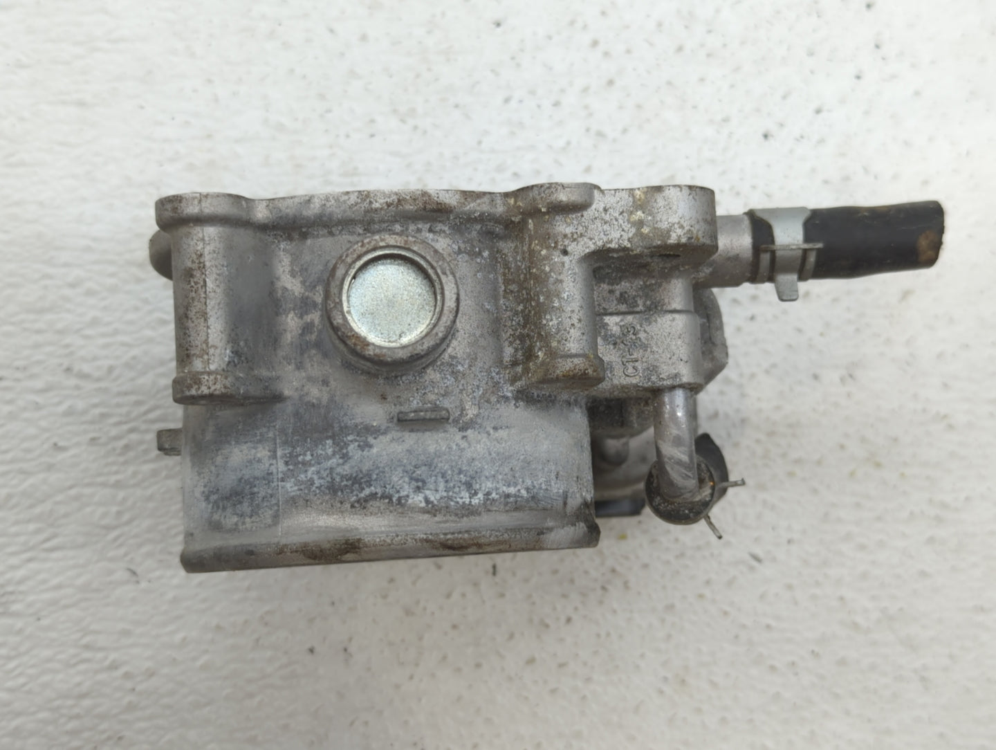 2015-2018 Kia Sedona Throttle Body P/N:5312 7S14 5310 4P18, 35100-3CAA0 Fits Fits 2012 2013 2014 2015 2016 2017 2018 OEM Use