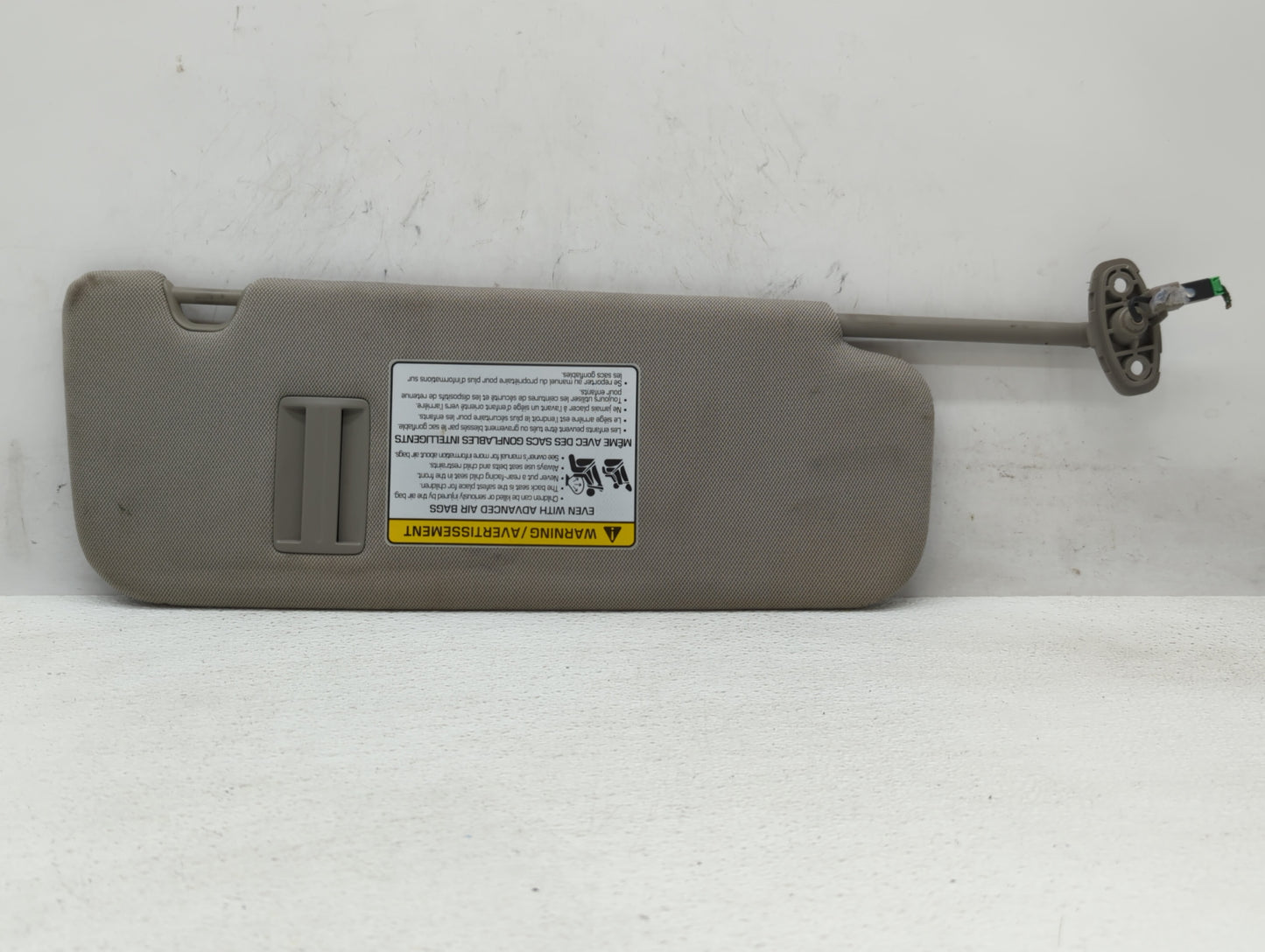 2015-2020 Kia Sedona Sun Visor Shade Replacement Driver Left Mirror Fits Fits 2015 2016 2017 2018 2019 2020 OEM Used Auto Pa