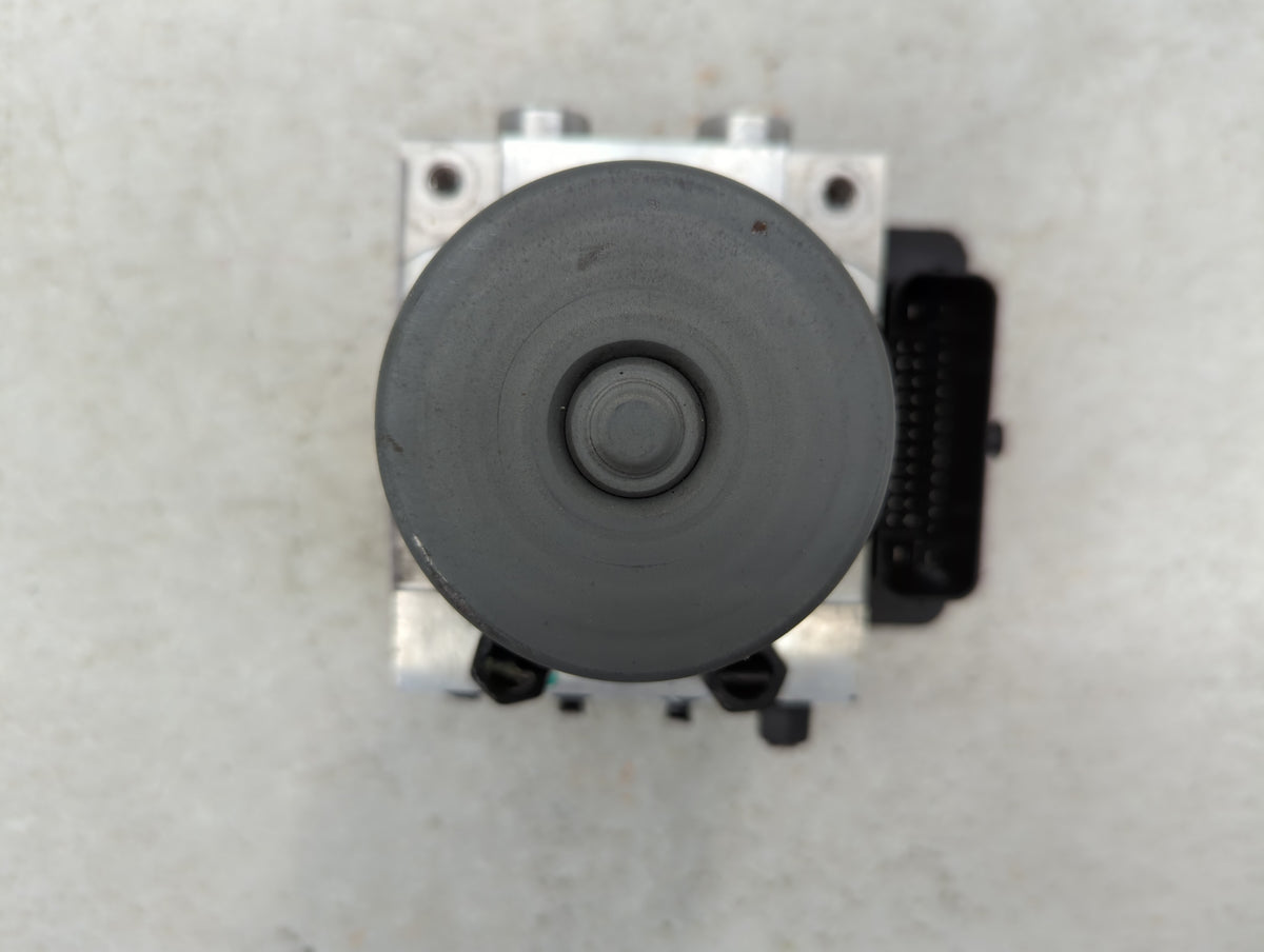 2015-2018 Kia Sedona Anti-Lock Brake ABS Pump Module Actuator OEM P/N:58920-A9350 Fits Fits 2015 2016 2017 2018 OEM Used Aut