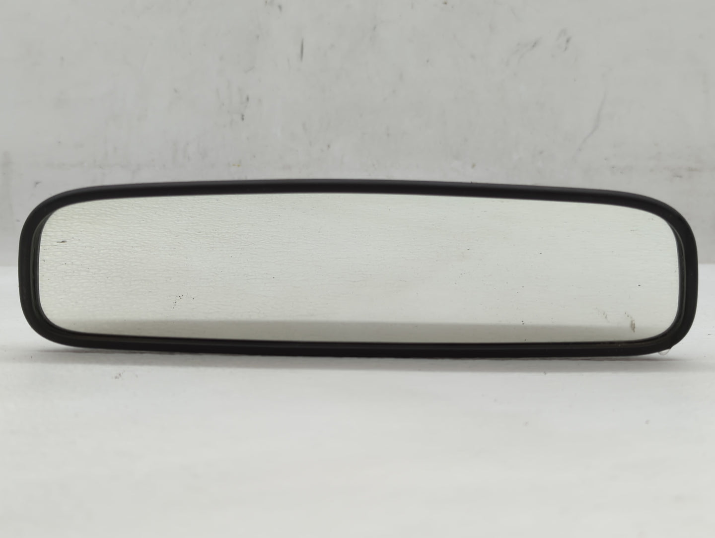 2010-2020 Kia Sedona Interior Rear View Mirror Replacement OEM P/N:E4012143 Fits OEM Used Auto Parts - Oemusedautoparts1.com