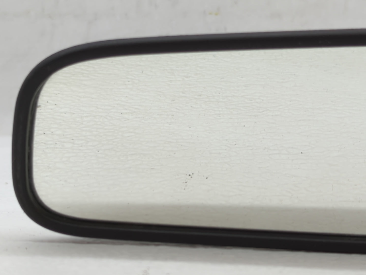 2010-2020 Kia Sedona Interior Rear View Mirror Replacement OEM P/N:E4012143 Fits OEM Used Auto Parts - Oemusedautoparts1.com