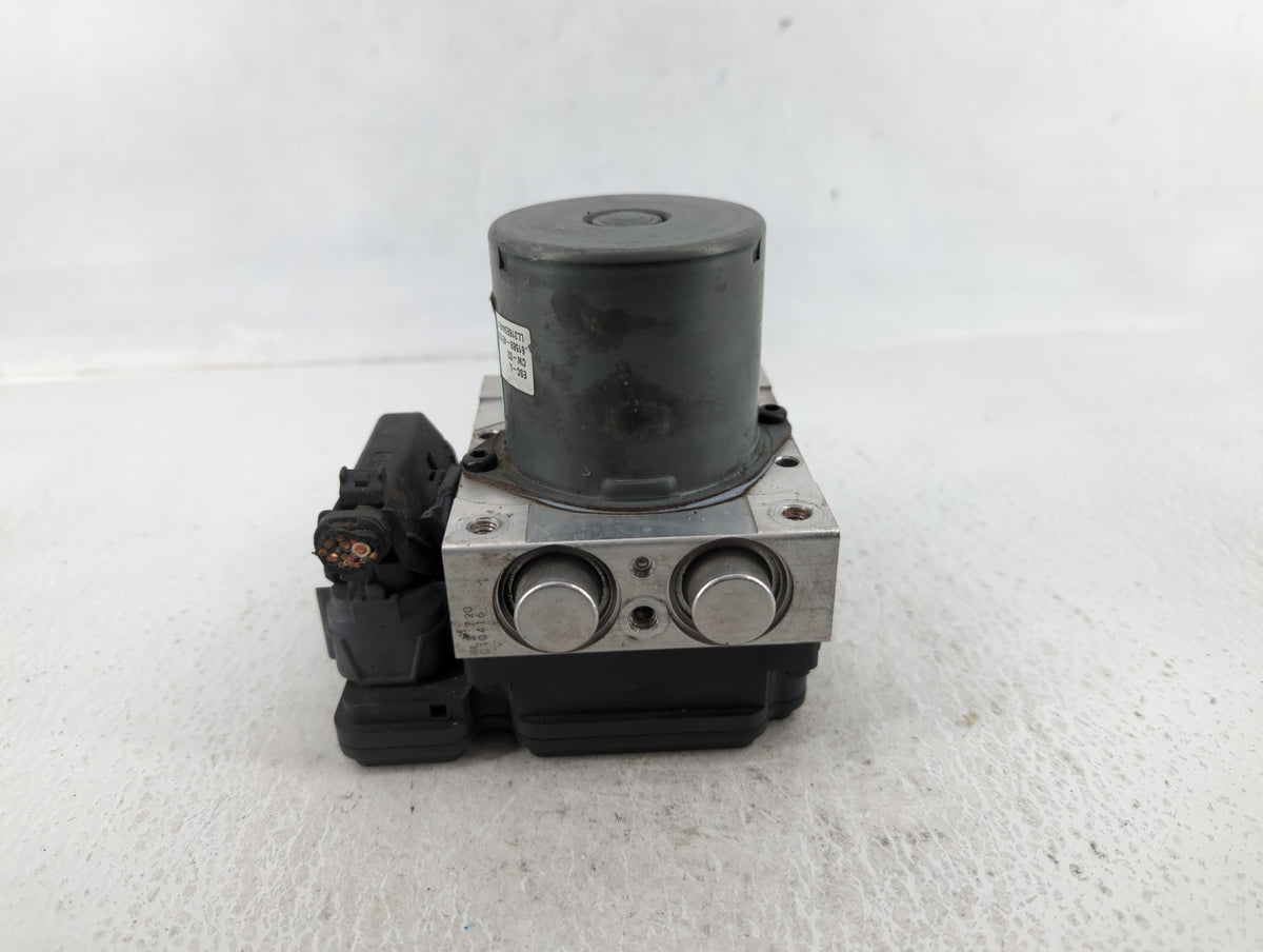 2015-2018 Kia Sedona Anti-Lock Brake ABS Pump Module Actuator OEM P/N:61589-45100 Fits Fits 2015 2016 2017 2018 OEM Used Aut