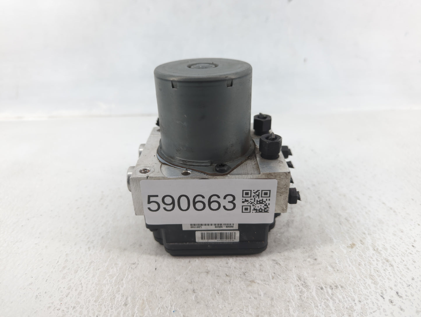 2015-2018 Kia Sedona ABS Pump Control Module Replacement P/N:61589-45100 Fits Fits 2015 2016 2017 2018 OEM Used Auto Parts -