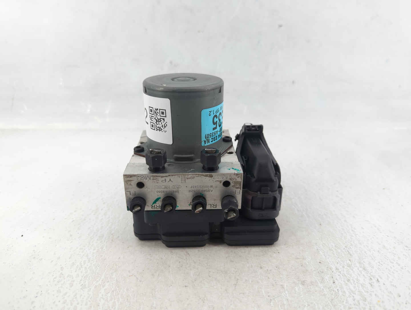 2015-2018 Kia Sedona ABS Pump Control Module Replacement P/N:61589-45100 Fits Fits 2015 2016 2017 2018 OEM Used Auto Parts -