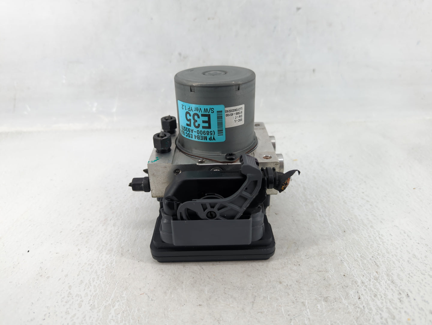2015-2018 Kia Sedona ABS Pump Control Module Replacement P/N:61589-45100 Fits Fits 2015 2016 2017 2018 OEM Used Auto Parts -