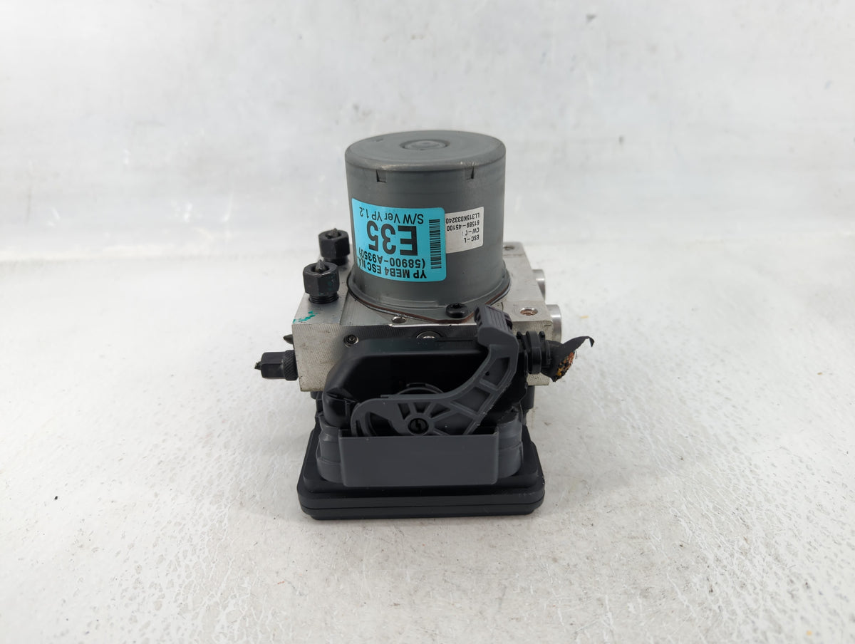2015-2018 Kia Sedona Anti-Lock Brake ABS Pump Module Actuator OEM P/N:61589-45100 Fits Fits 2015 2016 2017 2018 OEM Used Aut