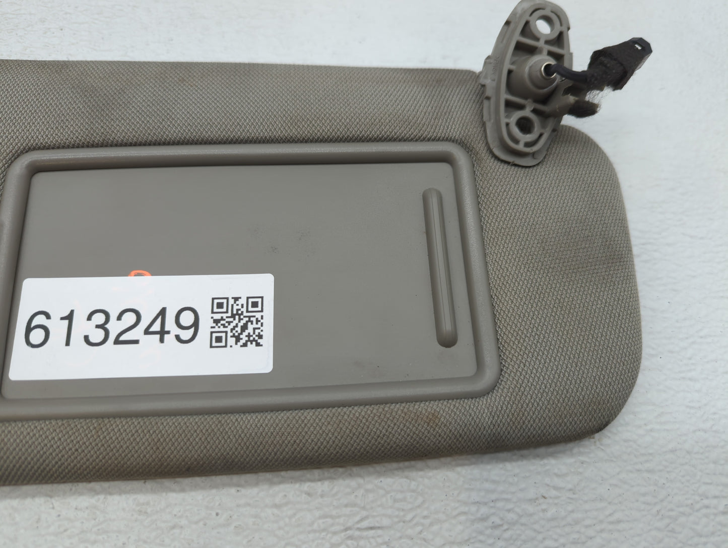 2015-2020 Kia Sedona Sun Visor Shade Replacement Driver Left Mirror Fits Fits 2015 2016 2017 2018 2019 2020 OEM Used Auto Pa