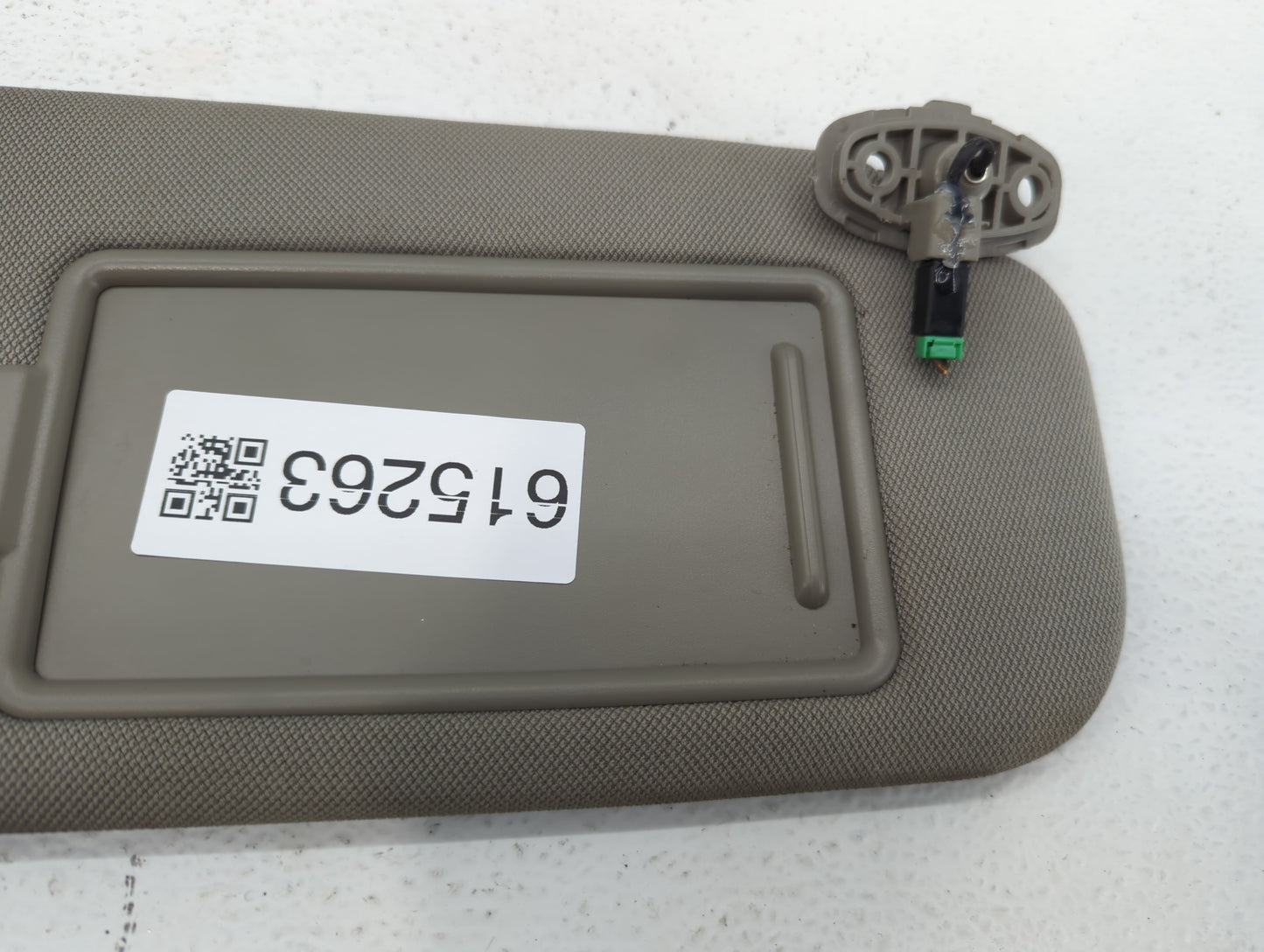 2015-2020 Kia Sedona Sun Visor Shade Replacement Passenger Right Mirror Fits Fits 2015 2016 2017 2018 2019 2020 OEM Used Aut