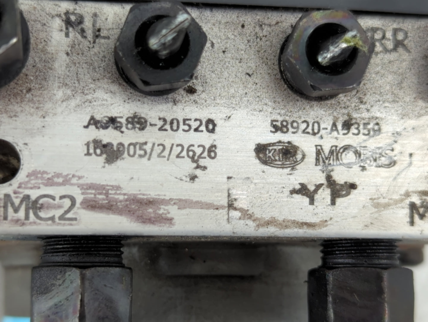 2015-2018 Kia Sedona ABS Pump Control Module Replacement P/N:58920-A9350 Fits Fits 2015 2016 2017 2018 OEM Used Auto Parts -