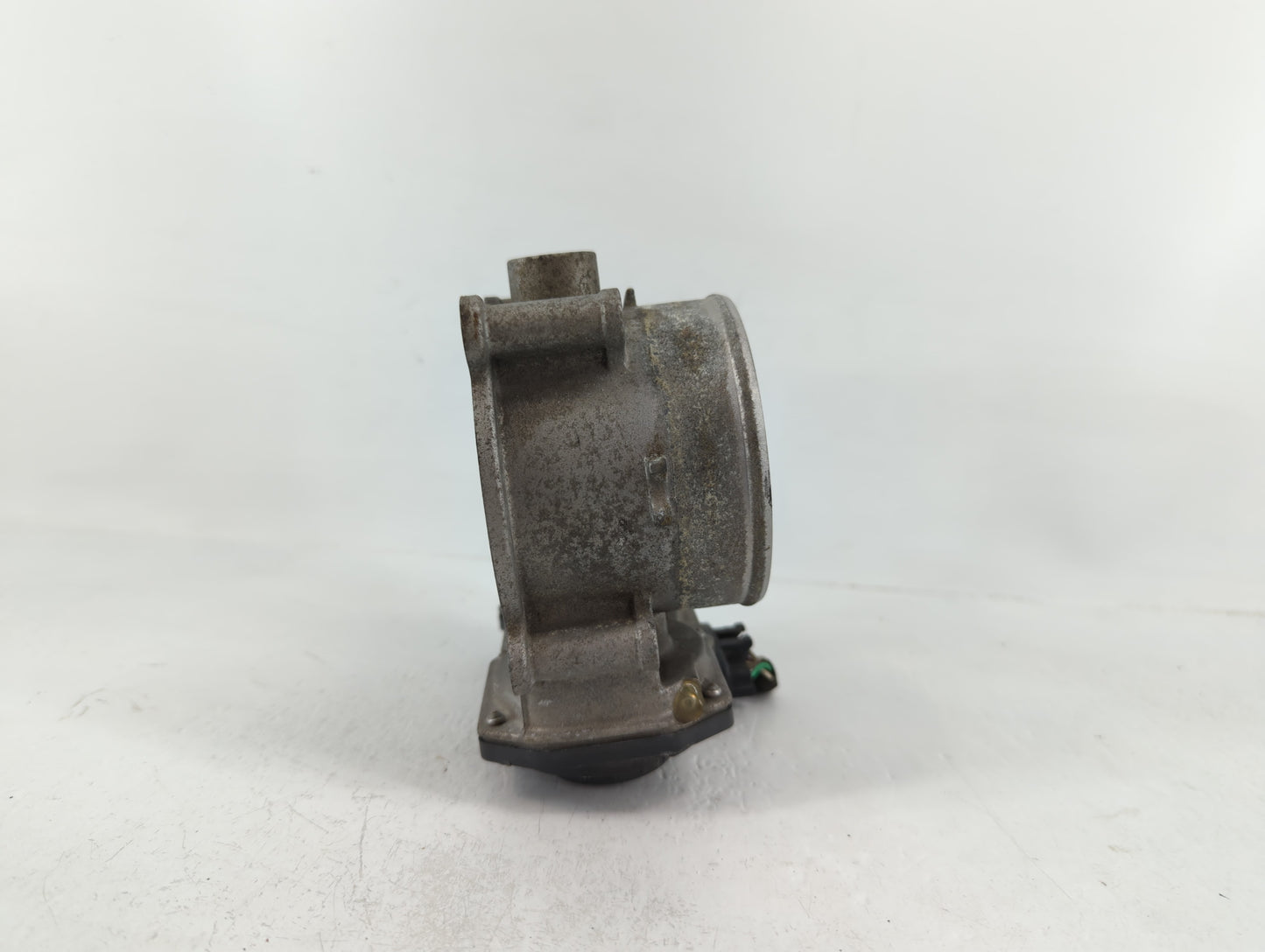 2015-2018 Kia Sedona Throttle Body P/N:35100-3CAA0 Fits Fits 2012 2013 2014 2015 2016 2017 2018 OEM Used Auto Parts - Oemuse