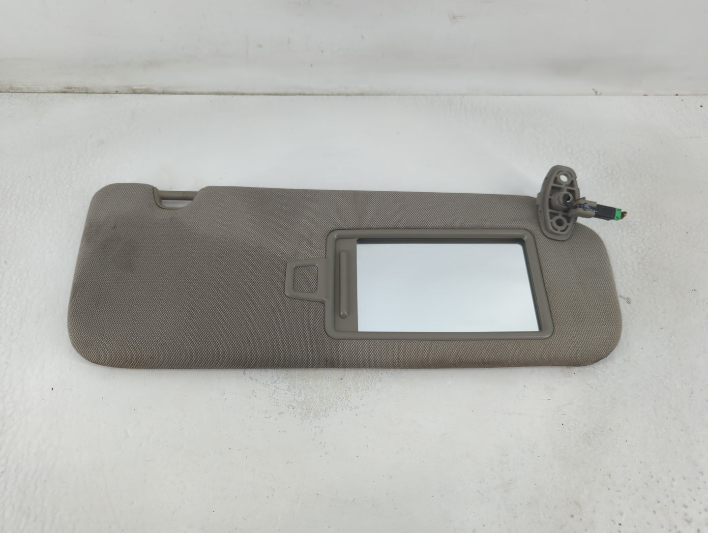 2015-2020 Kia Sedona Sun Visor Shade Replacement Passenger Right Mirror Fits Fits 2015 2016 2017 2018 2019 2020 OEM Used Aut