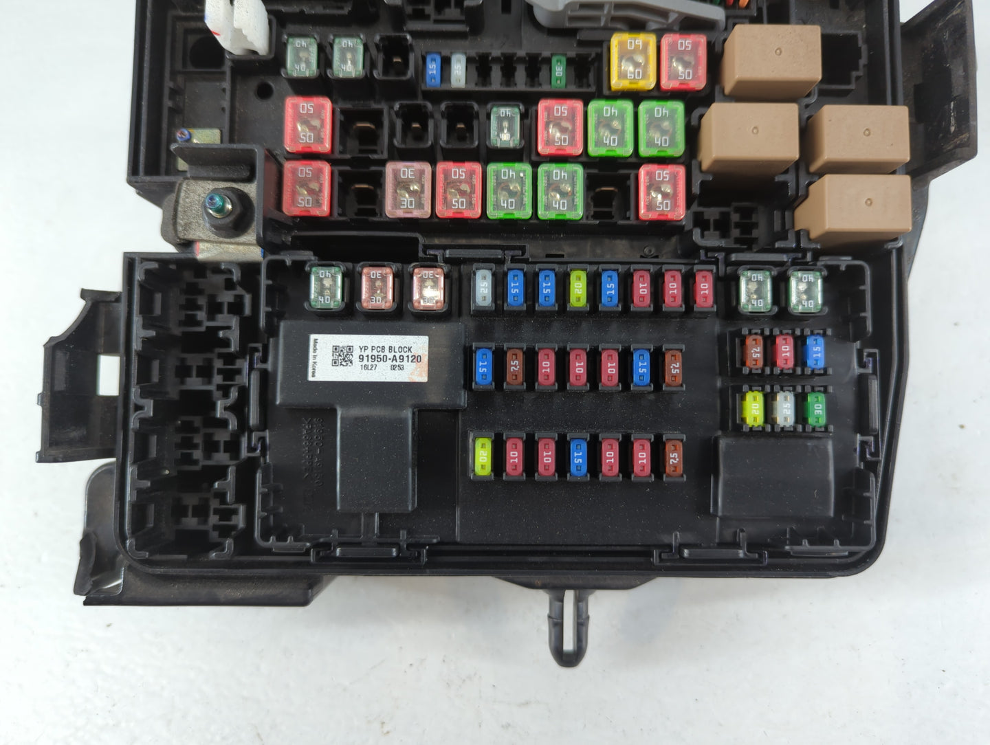 2015-2018 Kia Sedona Fusebox Fuse Box Panel Relay Module P/N:91219 A9392 Fits Fits 2015 2016 2017 2018 OEM Used Auto Parts -