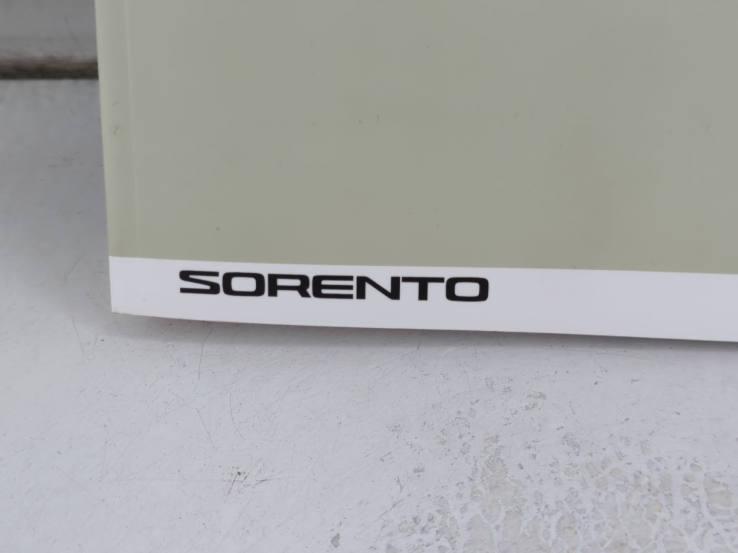 2017 Kia Sorento Owners Manual Book Guide P/N:HXG5-EU6DG OEM Used Auto Parts - Oemusedautoparts1.com