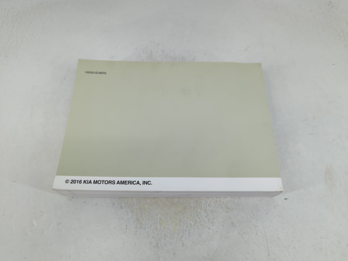 2017 Kia Sorento Owners Manual Book Guide P/N:HXG5-EU6DG OEM Used Auto Parts - Oemusedautoparts1.com