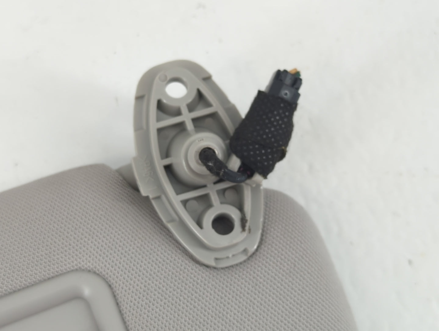 2016-2020 Kia Sorento Sun Visor Shade Replacement Passenger Right Mirror Fits Fits 2016 2017 2018 2019 2020 OEM Used Auto Pa