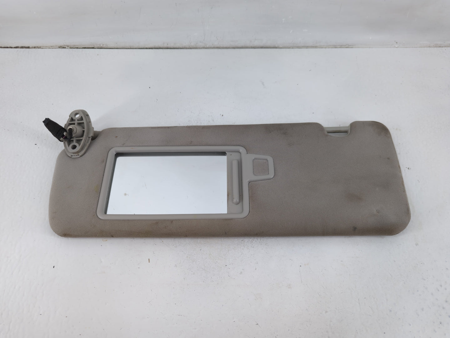 2016-2020 Kia Sorento Sun Visor Shade Replacement Driver Left Mirror Fits Fits 2016 2017 2018 2019 2020 OEM Used Auto Parts 