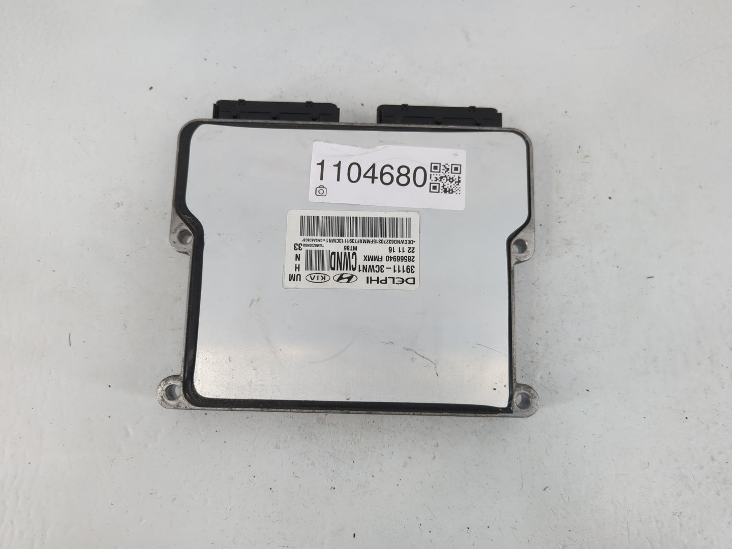 2016-2018 Kia Sorento PCM Engine Control Computer ECU ECM PCU OEM P/N:39111-33CWN1 Fits Fits 2016 2017 2018 OEM Used Auto Pa