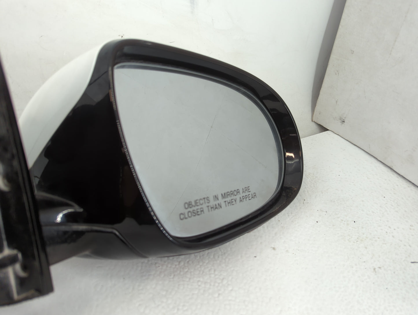 2016-2020 Kia Sorento Passenger Side View Mirror - Right Door Mirror OEM Used - Oemusedautoparts1.com