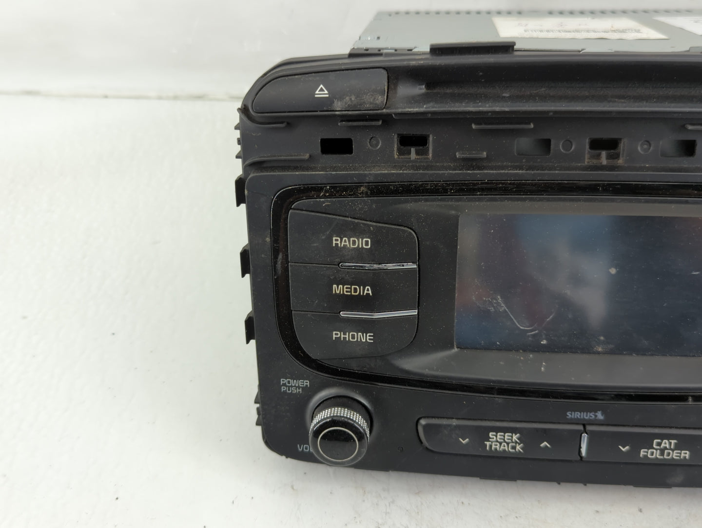 2016-2018 Kia Sorento Radio AM FM Cd Player Receiver Replacement P/N:96180-C6000WK Fits Fits 2016 2017 2018 OEM Used Auto Pa
