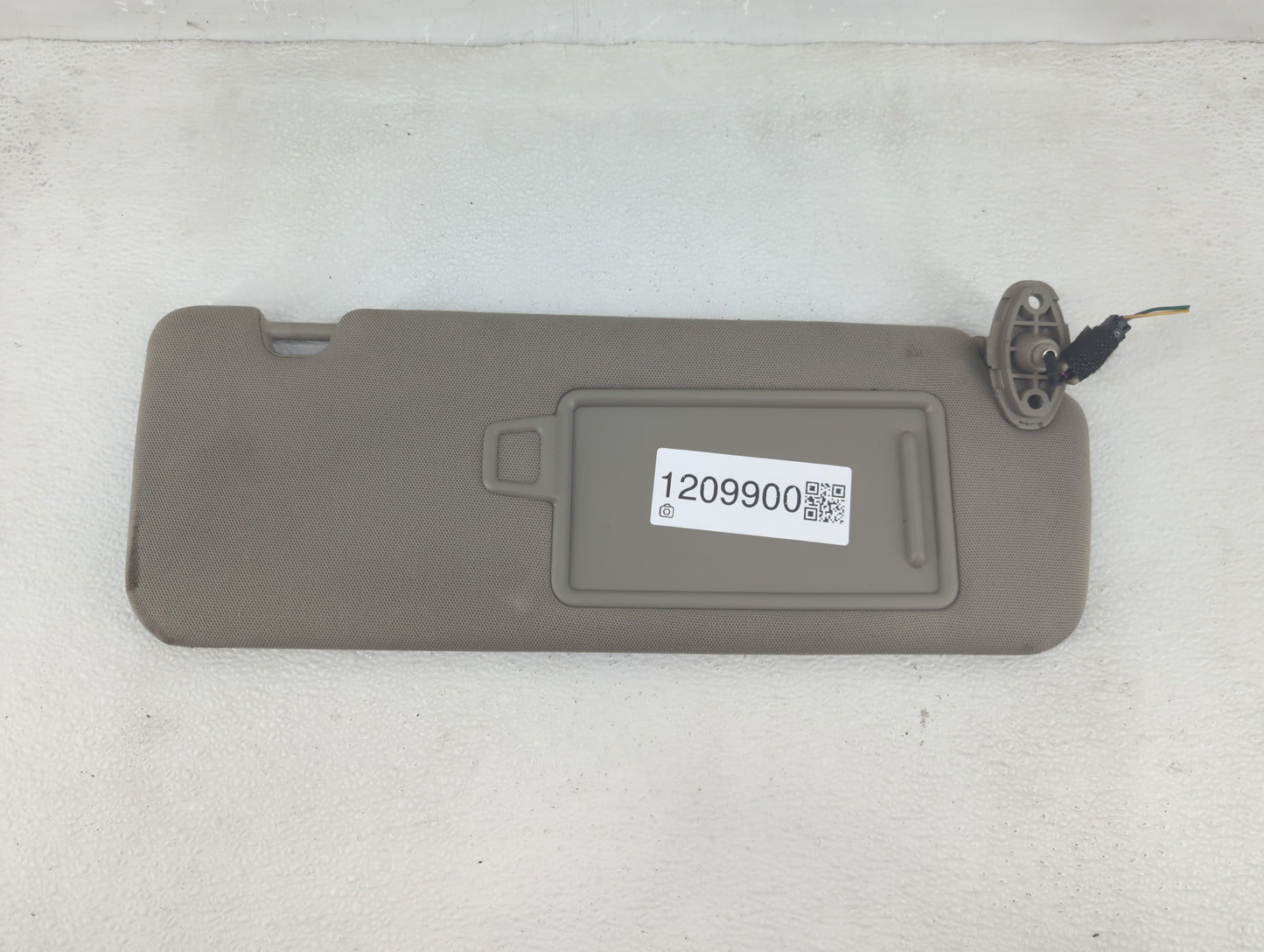 2016-2020 Kia Sorento Sun Visor Shade Replacement Passenger Right Mirror Fits Fits 2016 2017 2018 2019 2020 OEM Used Auto Pa