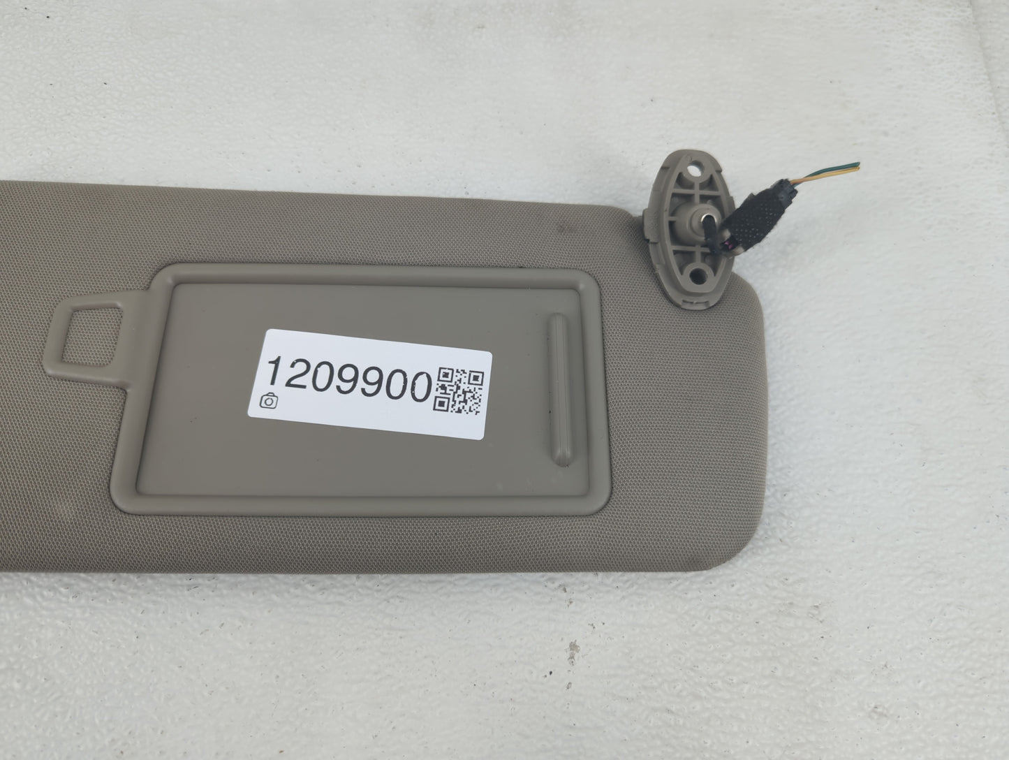 2016-2020 Kia Sorento Sun Visor Shade Replacement Passenger Right Mirror Fits Fits 2016 2017 2018 2019 2020 OEM Used Auto Pa