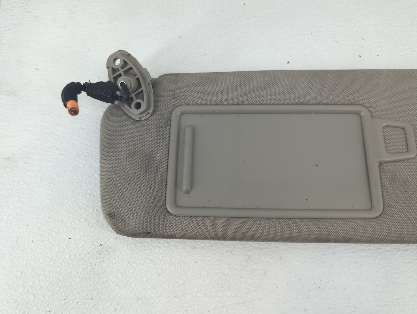 2016-2020 Kia Sorento Sun Visor Shade Replacement Driver Left Mirror Fits Fits 2016 2017 2018 2019 2020 OEM Used Auto Parts 