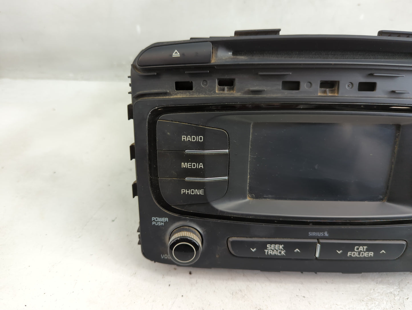 2016-2018 Kia Sorento Radio AM FM Cd Player Receiver Replacement P/N:96180-C6000WK Fits Fits 2016 2017 2018 OEM Used Auto Pa