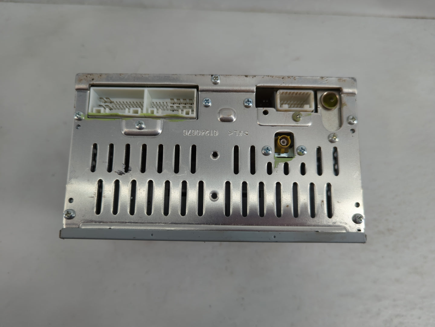 2016-2018 Kia Sorento Radio AM FM Cd Player Receiver Replacement P/N:96180-C6000WK Fits Fits 2016 2017 2018 OEM Used Auto Pa