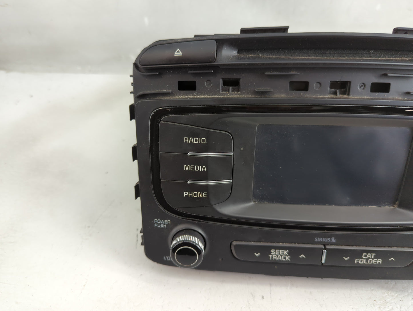2016-2018 Kia Sorento Radio AM FM Cd Player Receiver Replacement P/N:96180-C6000WK Fits Fits 2016 2017 2018 OEM Used Auto Pa
