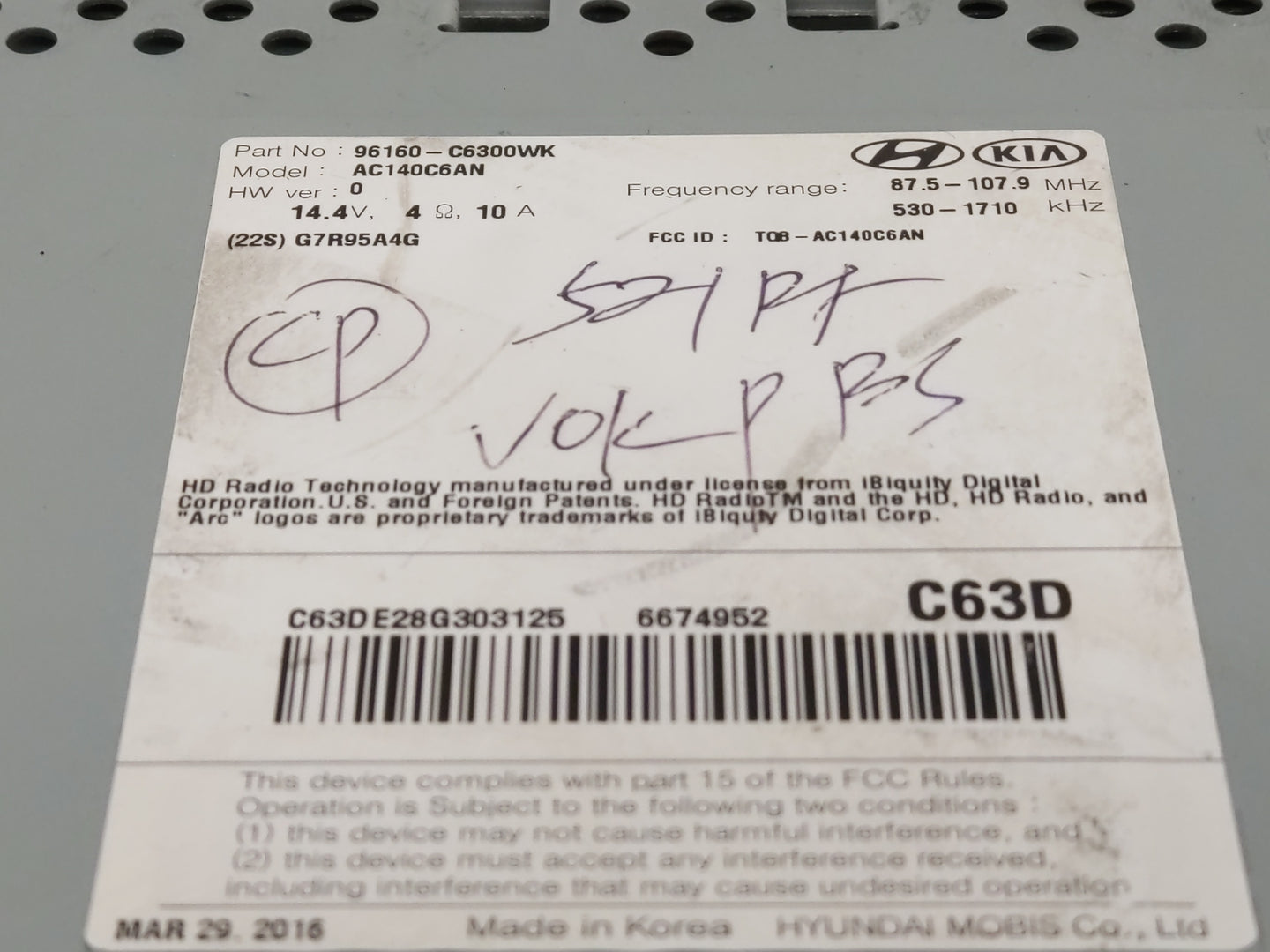 2016-2018 Kia Sorento Radio AM FM Cd Player Receiver Replacement P/N:96160-C6300WK Fits Fits 2016 2017 2018 OEM Used Auto Pa