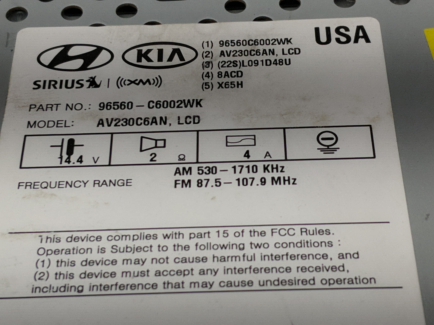2016-2018 Kia Sorento Radio AM FM Cd Player Receiver Replacement P/N:96560-C6002WK Fits Fits 2016 2017 2018 OEM Used Auto Pa