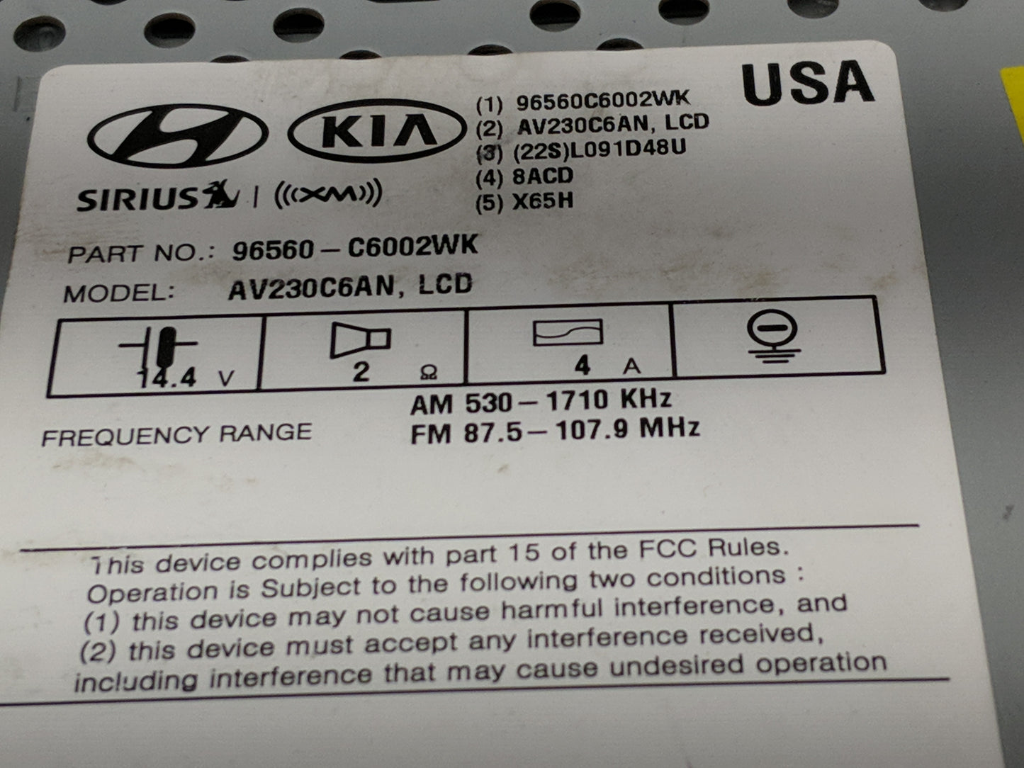 2016-2018 Kia Sorento Radio AM FM Cd Player Receiver Replacement P/N:96560-C6002WK Fits Fits 2016 2017 2018 OEM Used Auto Pa