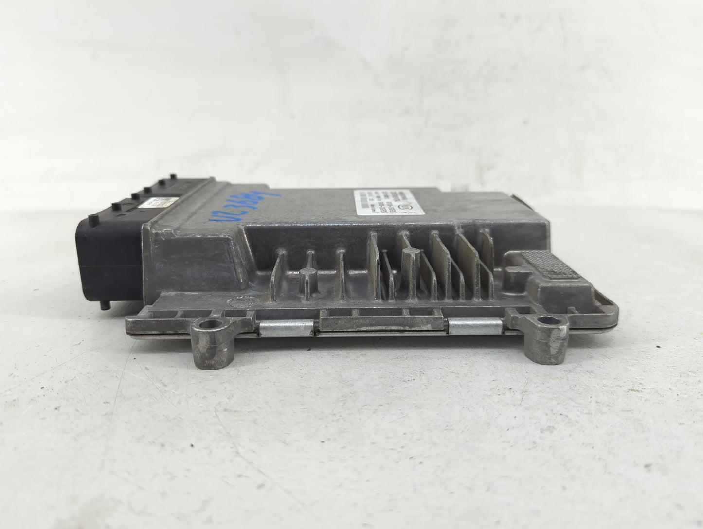 2016-2018 Kia Sorento PCM Engine Control Computer ECU ECM PCU OEM P/N:39100-2GGF2 39130-2GGF2 Fits Fits 2016 2017 2018 OEM U