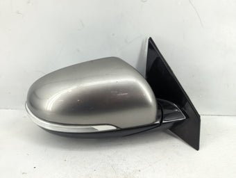 compare product 2016-2020 Kia Sorento Passenger Side View Mirror - Right Door Mirror OEM Used