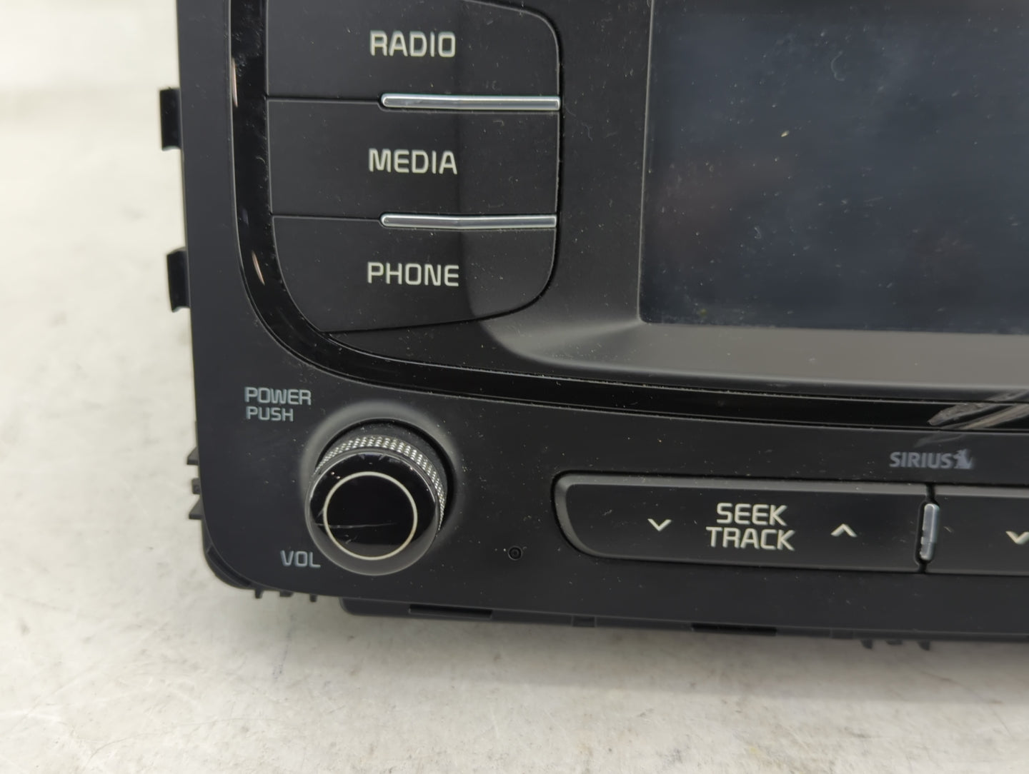 2016-2018 Kia Sorento Radio AM FM Cd Player Receiver Replacement P/N:96180-C6000WK Fits Fits 2016 2017 2018 OEM Used Auto Pa