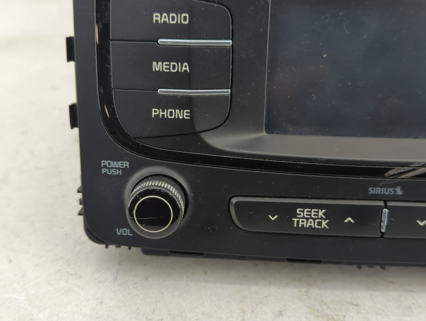 2016-2018 Kia Sorento Radio AM FM Cd Player Receiver Replacement P/N:96180-C6000WK Fits Fits 2016 2017 2018 OEM Used Auto Pa