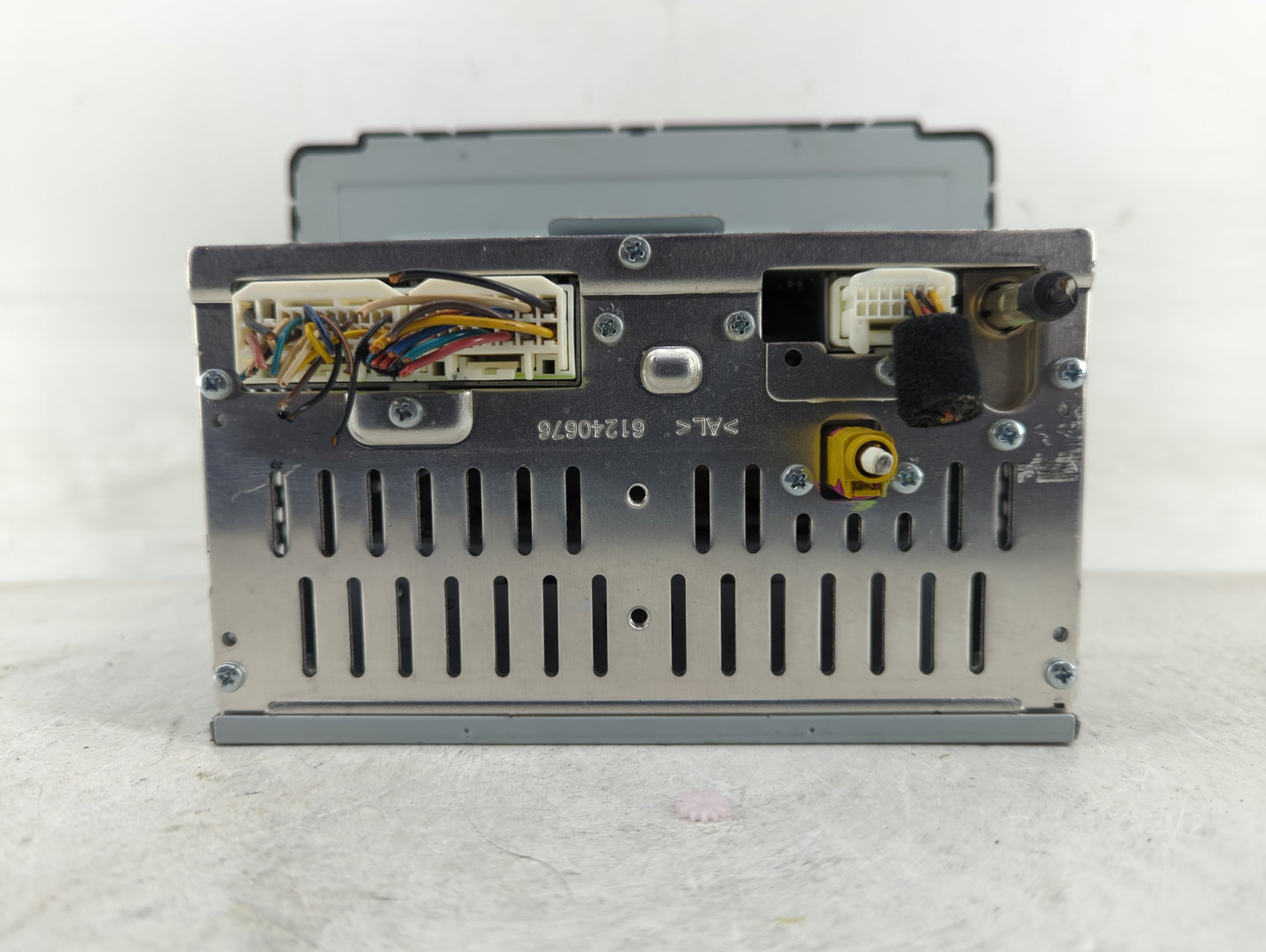 2016-2018 Kia Sorento Radio AM FM Cd Player Receiver Replacement P/N:96180-C6000WK Fits Fits 2016 2017 2018 OEM Used Auto Pa