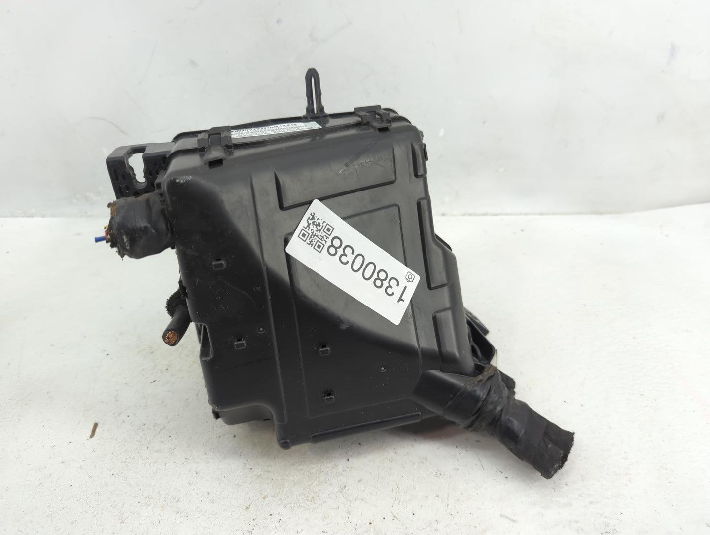 2016-2018 Kia Sorento Fusebox Fuse Box Panel Relay Module Fits Fits 2016 2017 2018 OEM Used Auto Parts - Oemusedautoparts1.c