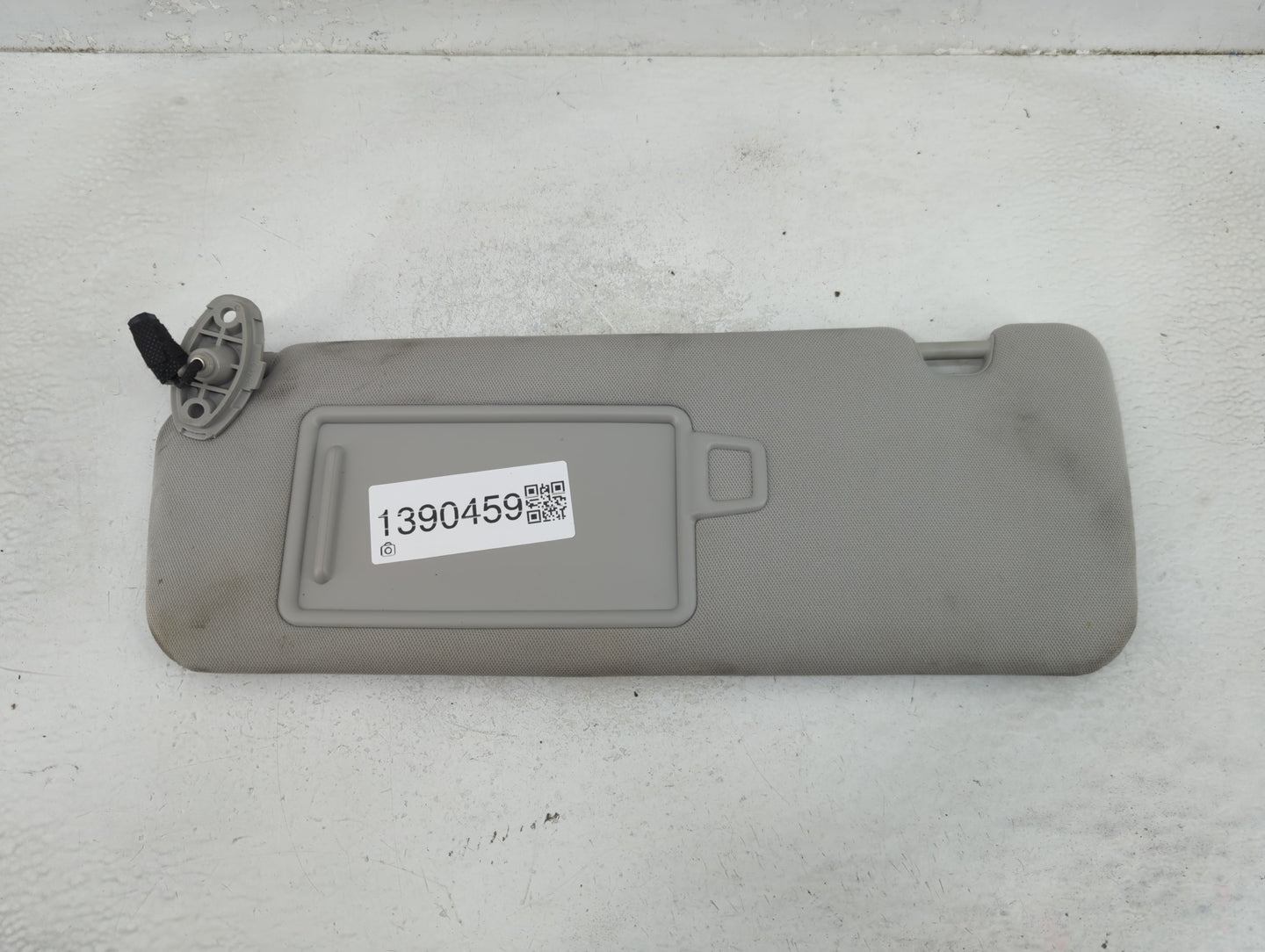 2016-2020 Kia Sorento Sun Visor Shade Replacement Driver Left Mirror Fits Fits 2016 2017 2018 2019 2020 OEM Used Auto Parts 