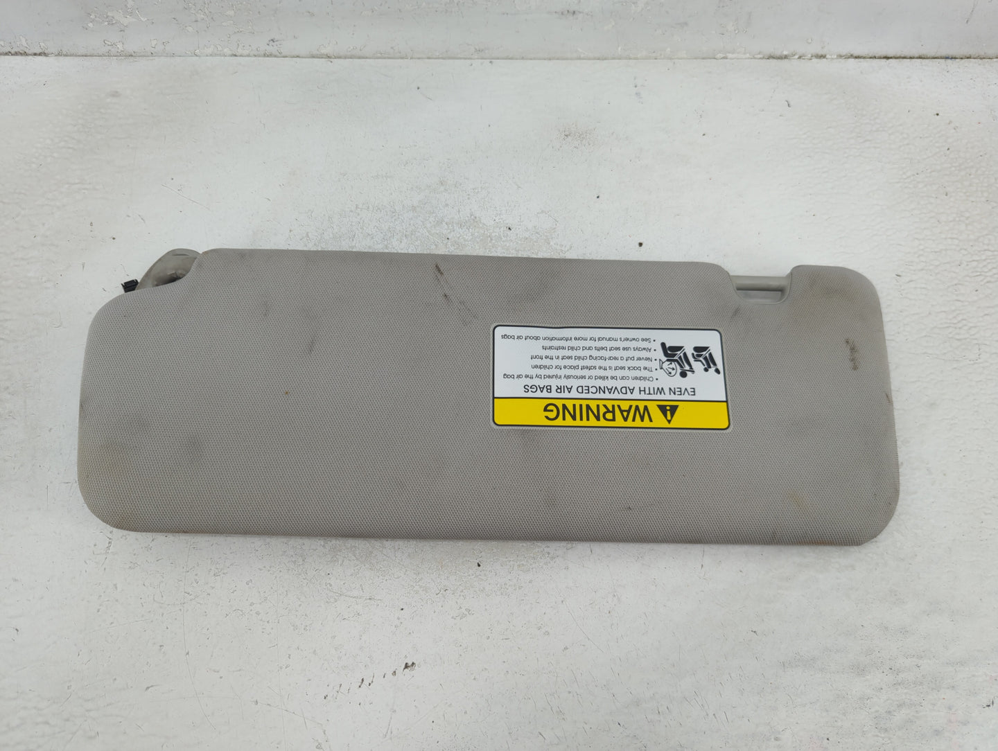 2016-2020 Kia Sorento Sun Visor Shade Replacement Passenger Right Mirror Fits Fits 2016 2017 2018 2019 2020 OEM Used Auto Pa